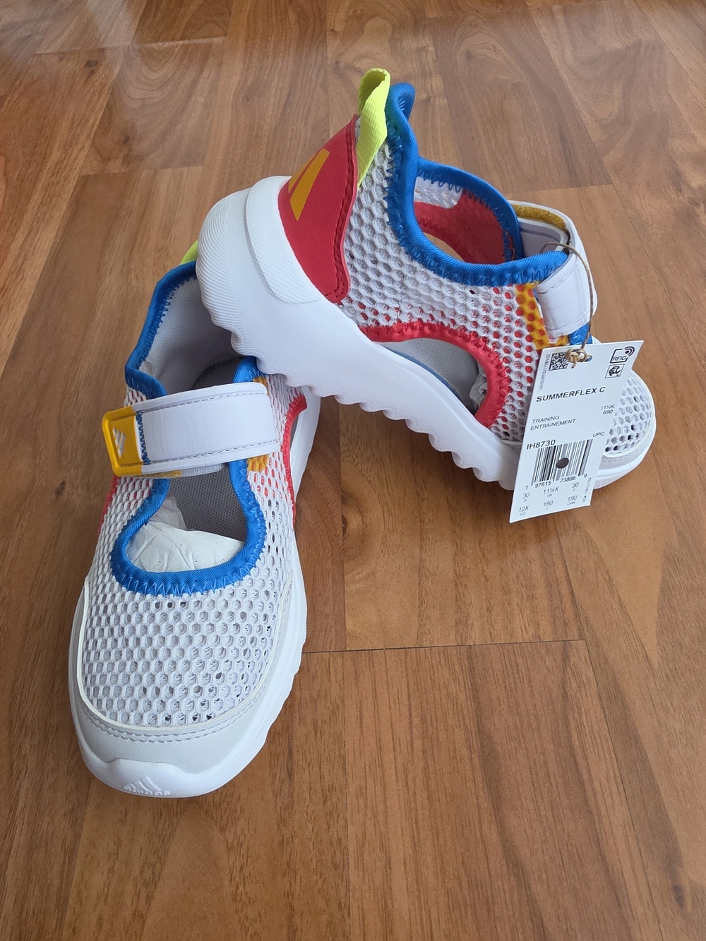 NWT Adidas Summerflex C Training Sneakers Kids - Size 12